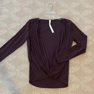 Lululemon long sleeve top